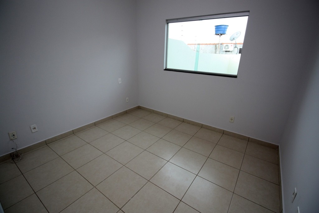 Casa para Aluguel 95 m² com 3 quartos
