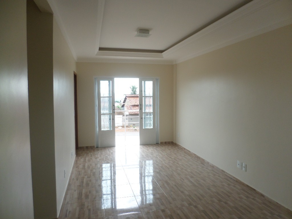 Casa para Aluguel 120 m² com 3 quartos