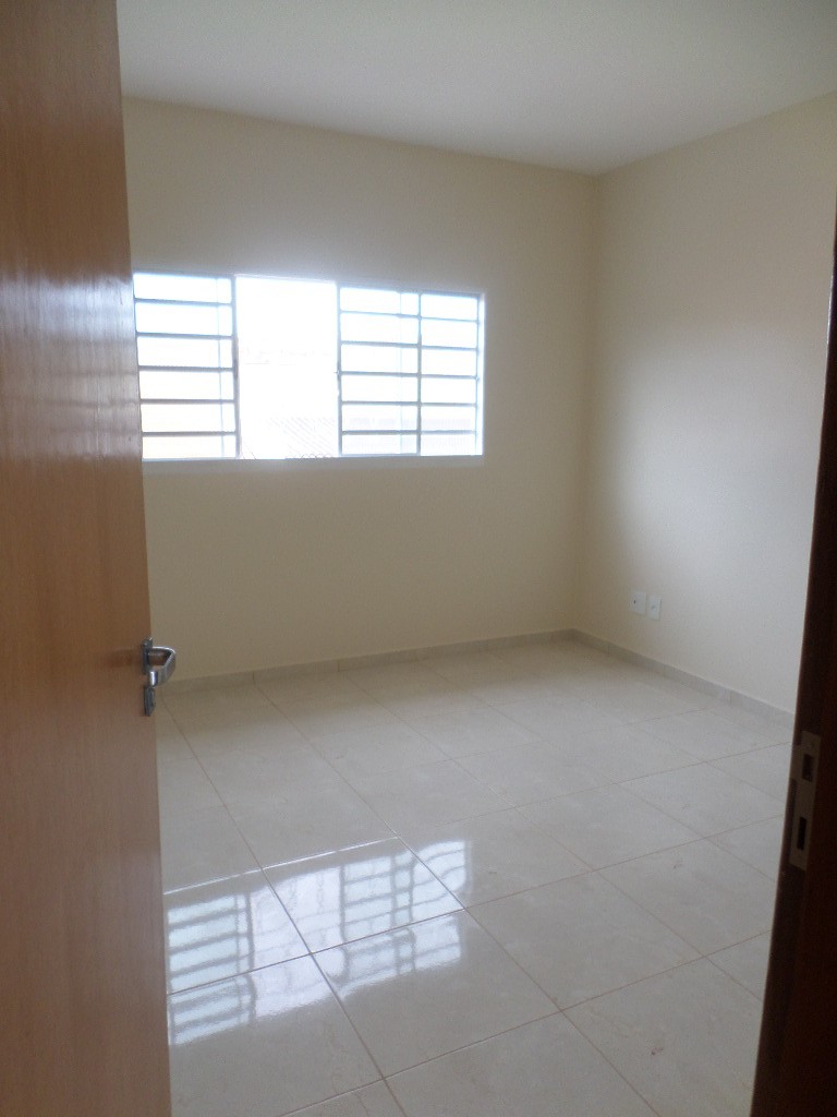 Casa para Aluguel 120 m² com 3 quartos