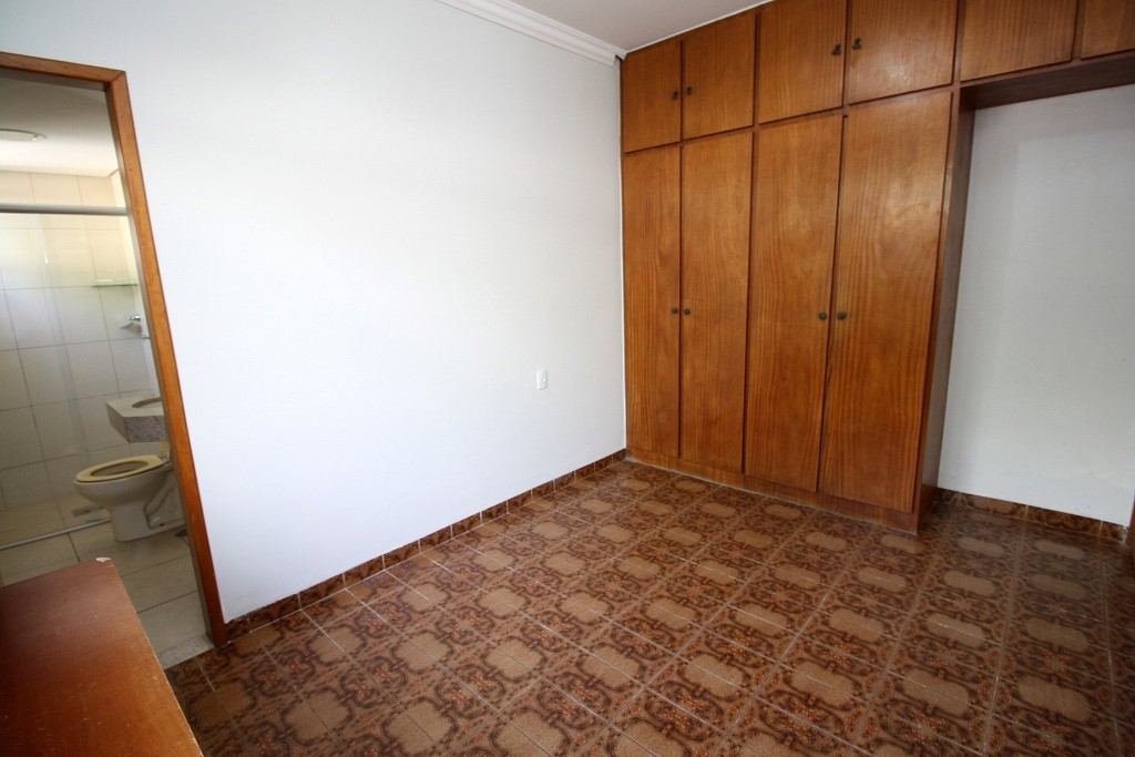 Casa para Aluguel 180 m² com 3 quartos