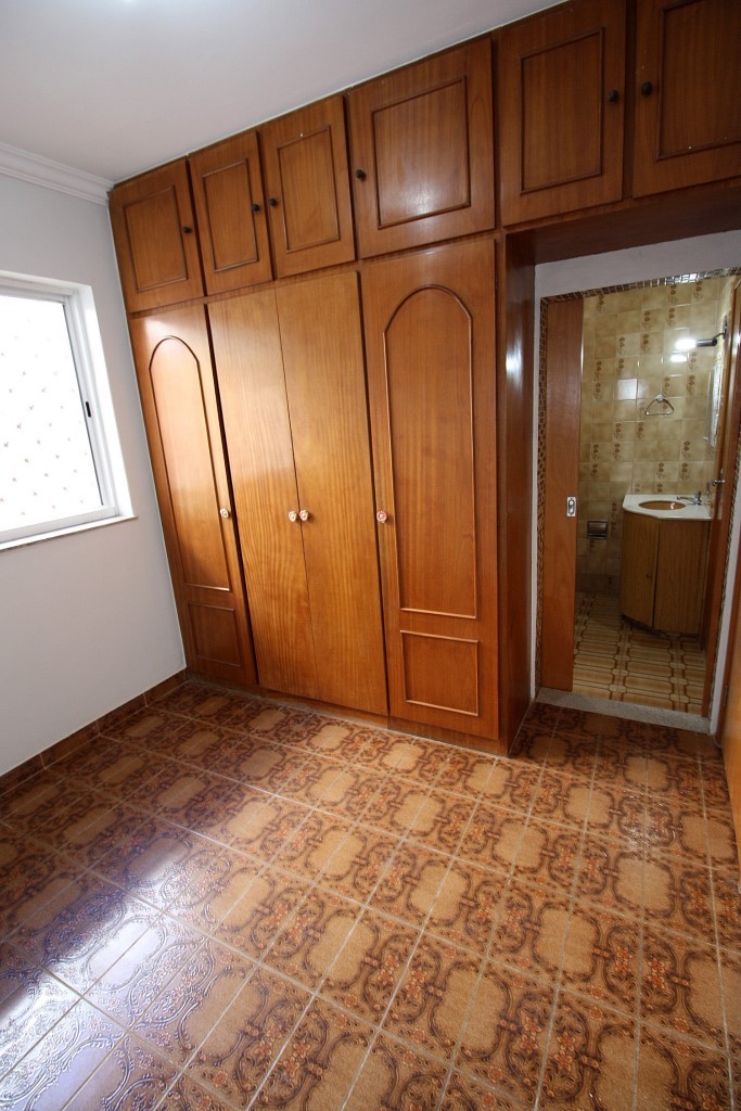 Casa para Aluguel 180 m² com 3 quartos