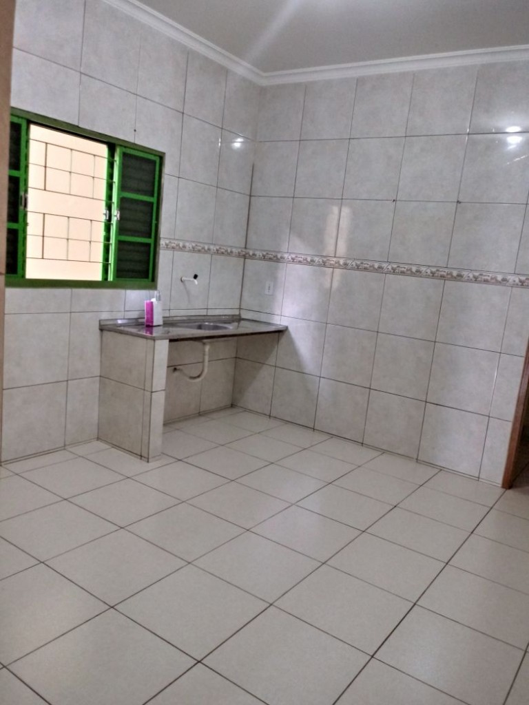 Casa para Aluguel 80 m² com 1 quarto