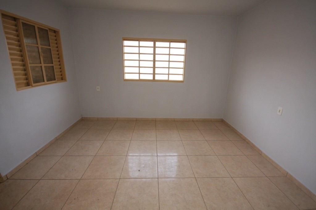 Casa para Aluguel 157 m² com 3 quartos