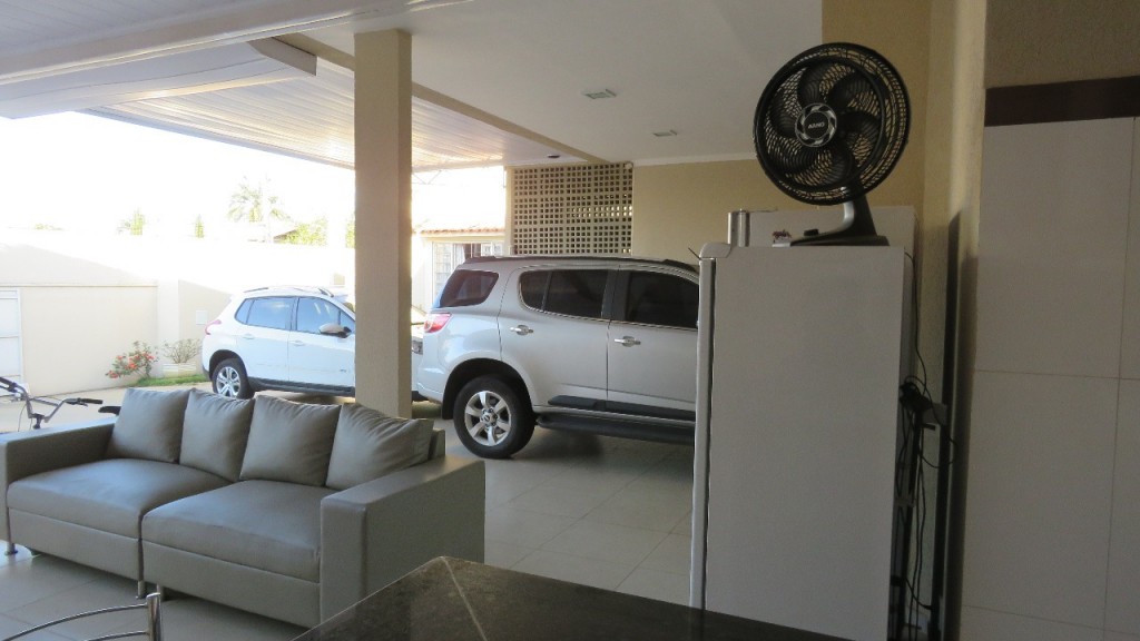 Casa para Venda 406 m² com 5 quartos