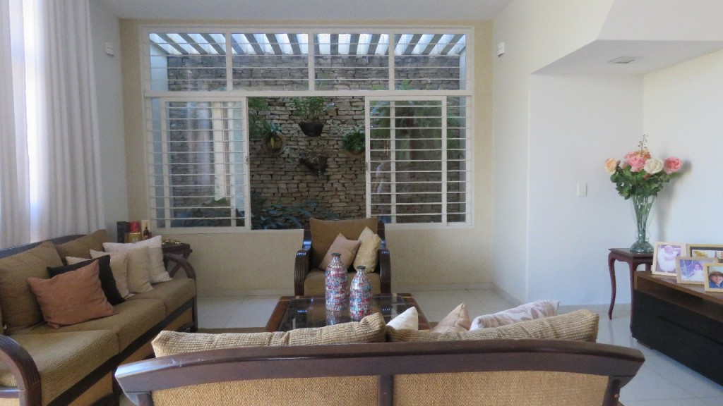 Casa para Venda 406 m² com 5 quartos