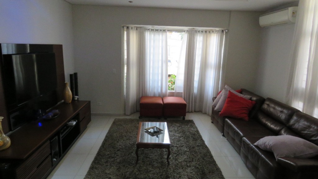 Casa para Venda 406 m² com 5 quartos