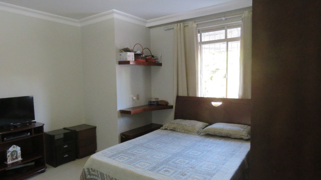 Casa para Venda 406 m² com 5 quartos