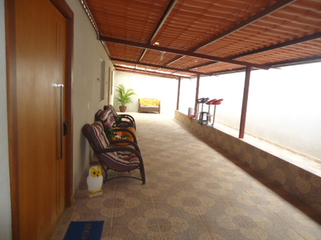 Casa para Venda 314 m² com 4 quartos