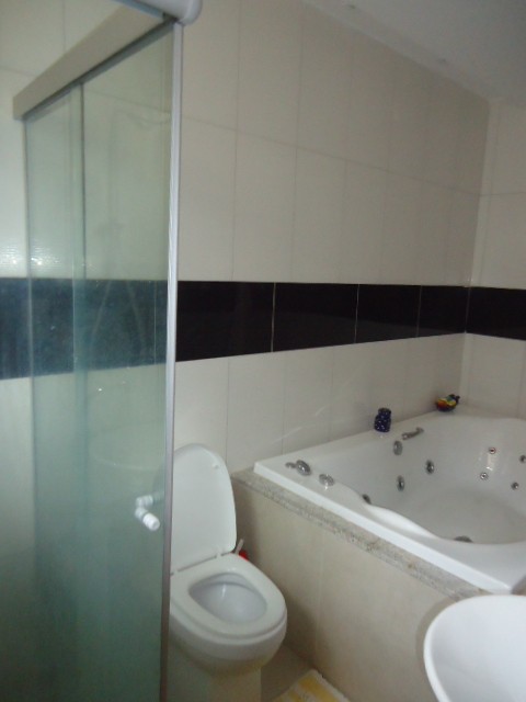 Casa para Venda 314 m² com 4 quartos