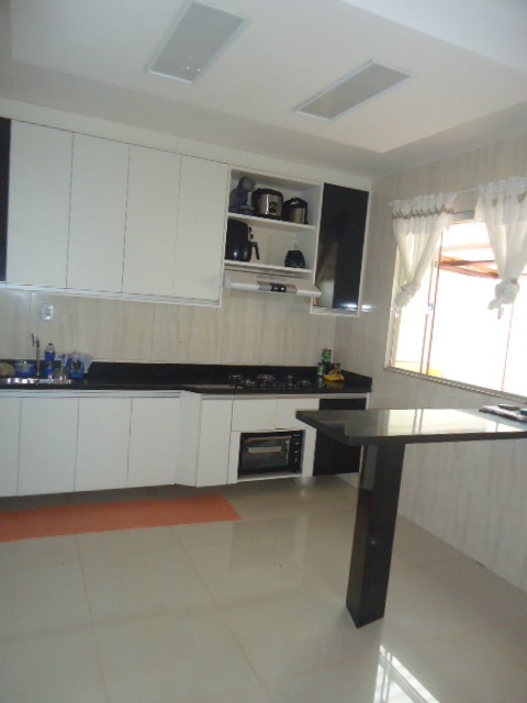 Casa para Venda 314 m² com 4 quartos