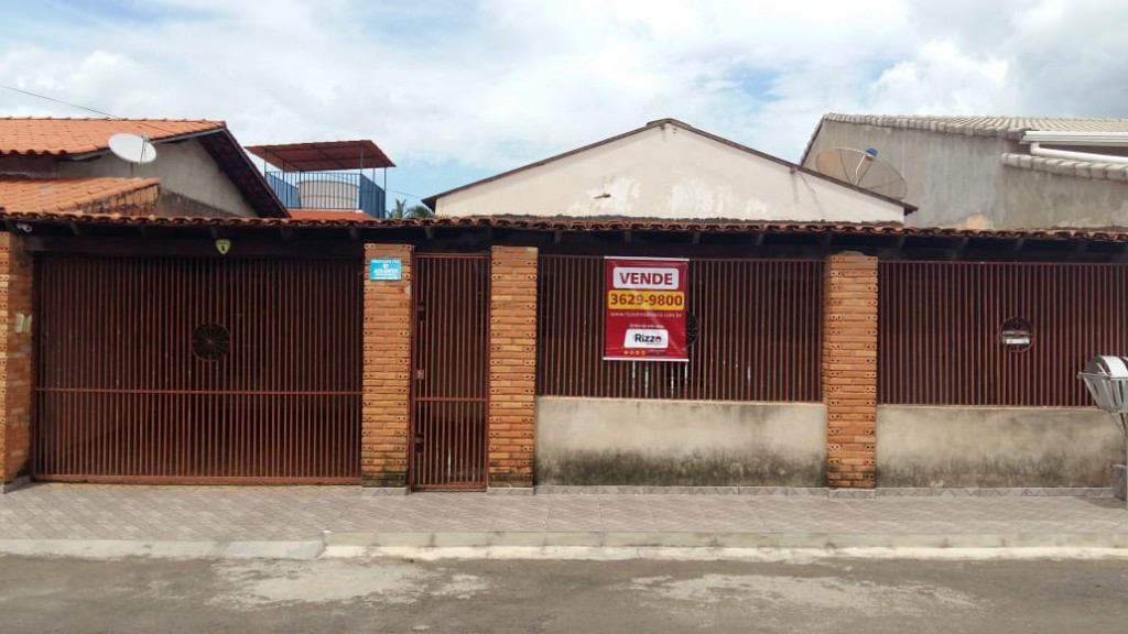 Casa para Venda 200 m² com 3 quartos