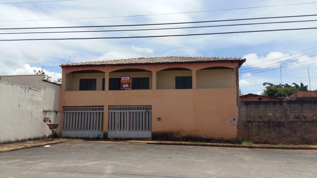Casa para Venda 264 m² com 6 quartos