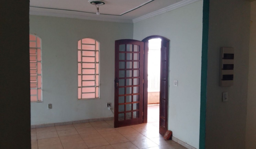 Casa para Venda 264 m² com 6 quartos