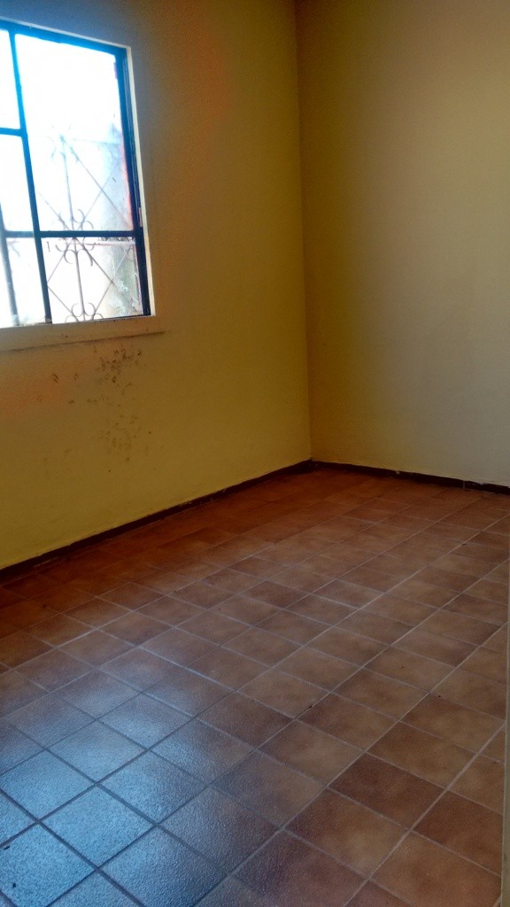 Casa para Aluguel 80 m² com 2 quartos