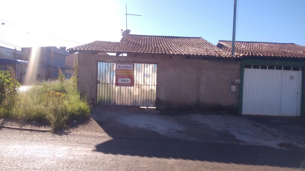 Casa para Aluguel 56 m² com 2 quartos