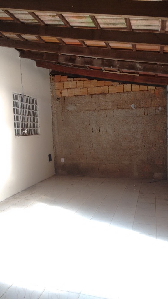 Casa para Aluguel 56 m² com 2 quartos