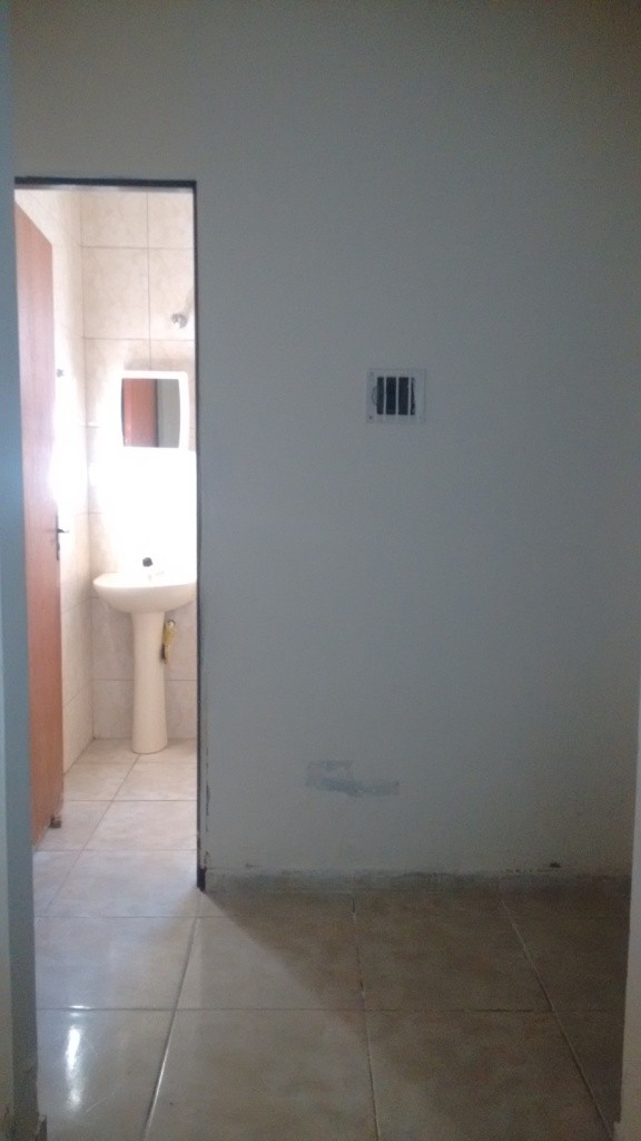 Casa para Aluguel 56 m² com 2 quartos