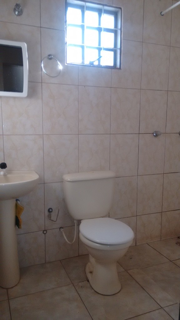 Casa para Aluguel 56 m² com 2 quartos