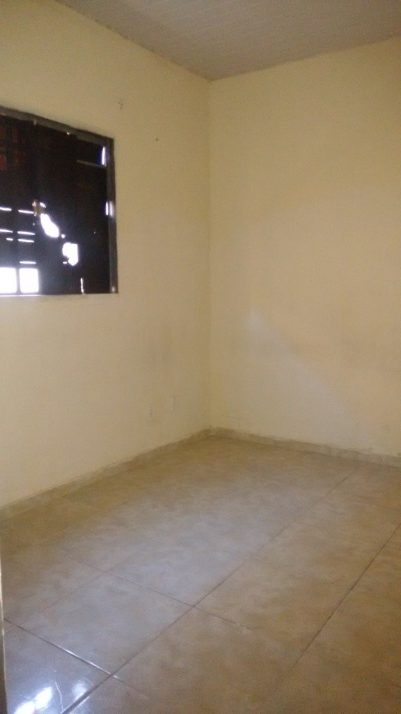 Casa para Aluguel 56 m² com 2 quartos