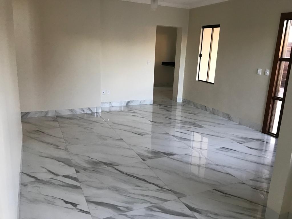 Casa para Venda 160 m² com 3 quartos