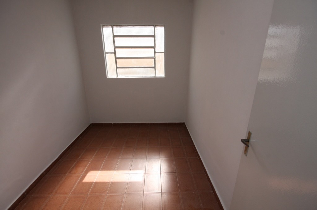 Casa para Aluguel 93 m² com 4 quartos