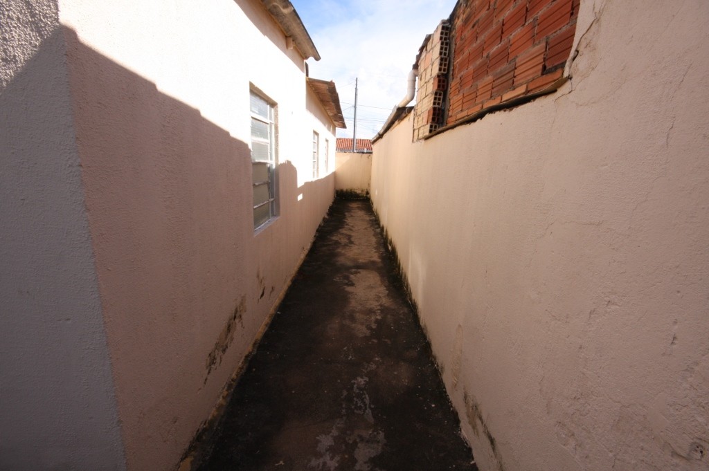 Casa para Aluguel 93 m² com 4 quartos