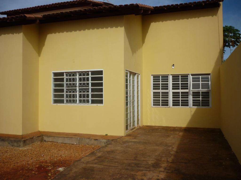 Casa para Aluguel 90 m² com 3 quartos
