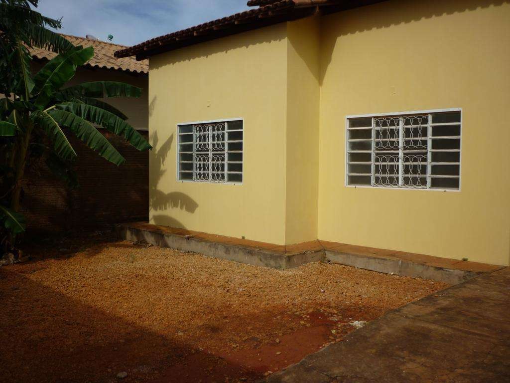 Casa para Aluguel 90 m² com 3 quartos