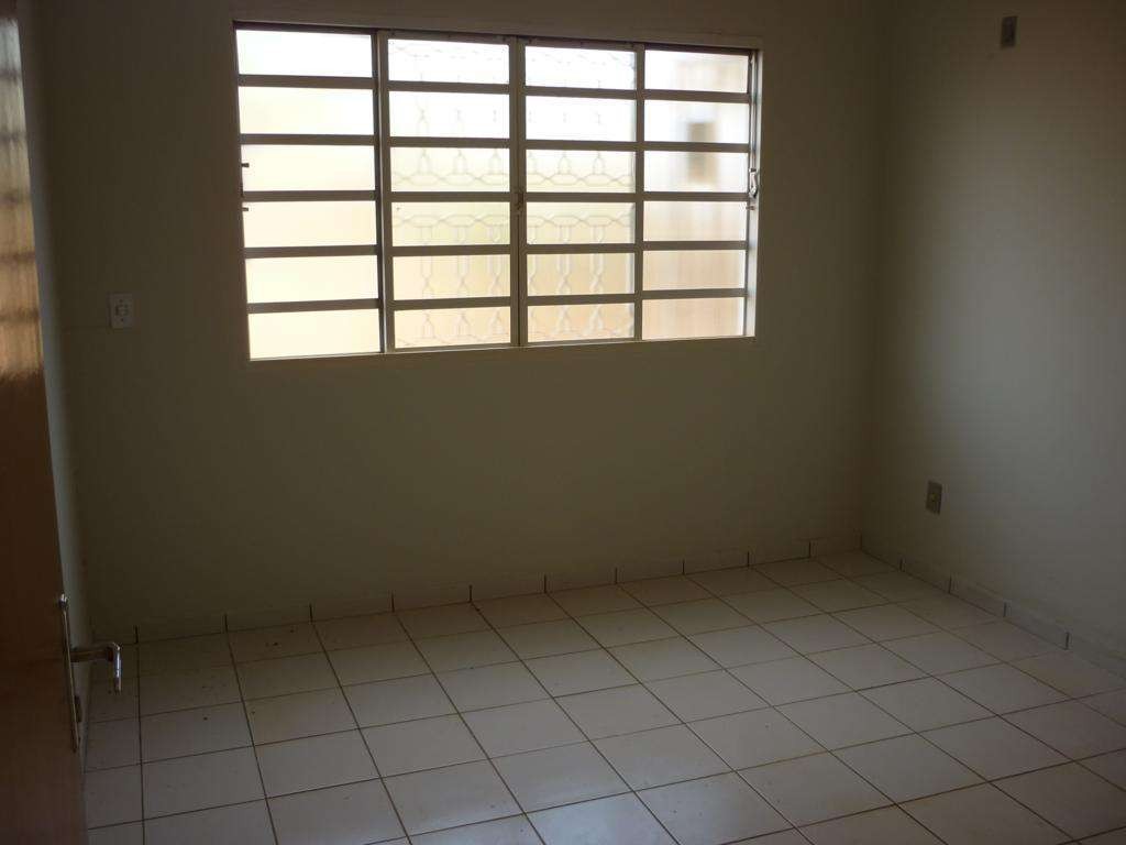 Casa para Aluguel 90 m² com 3 quartos