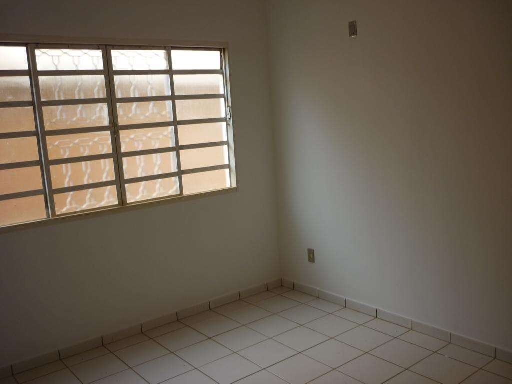 Casa para Aluguel 90 m² com 3 quartos