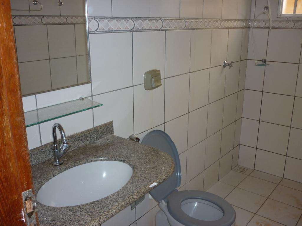 Casa para Aluguel 90 m² com 3 quartos