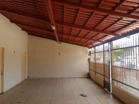 Casa para Aluguel 165 m² com 3 quartos