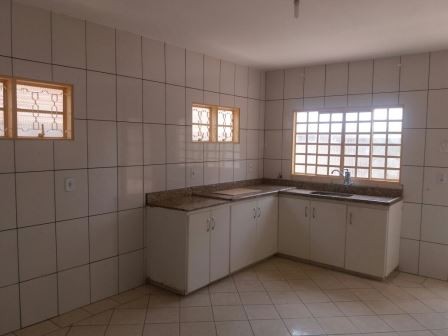 Casa para Aluguel 165 m² com 3 quartos
