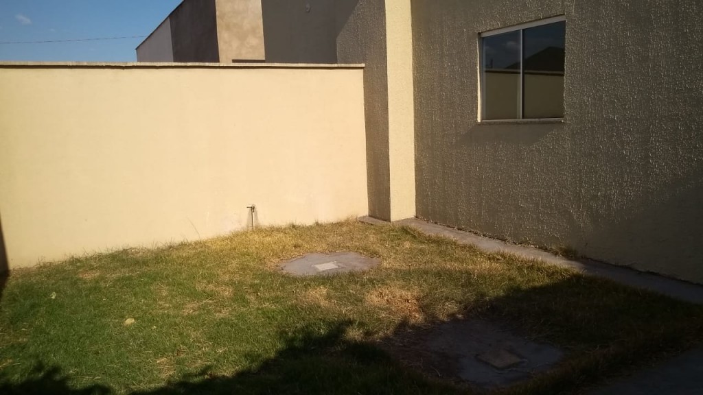 Casa para Venda e aluguel 387 m² com 3 quartos