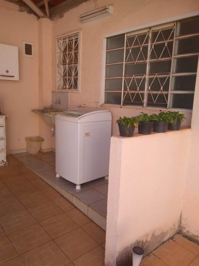 Casa para Venda e aluguel 144 m² com 2 quartos