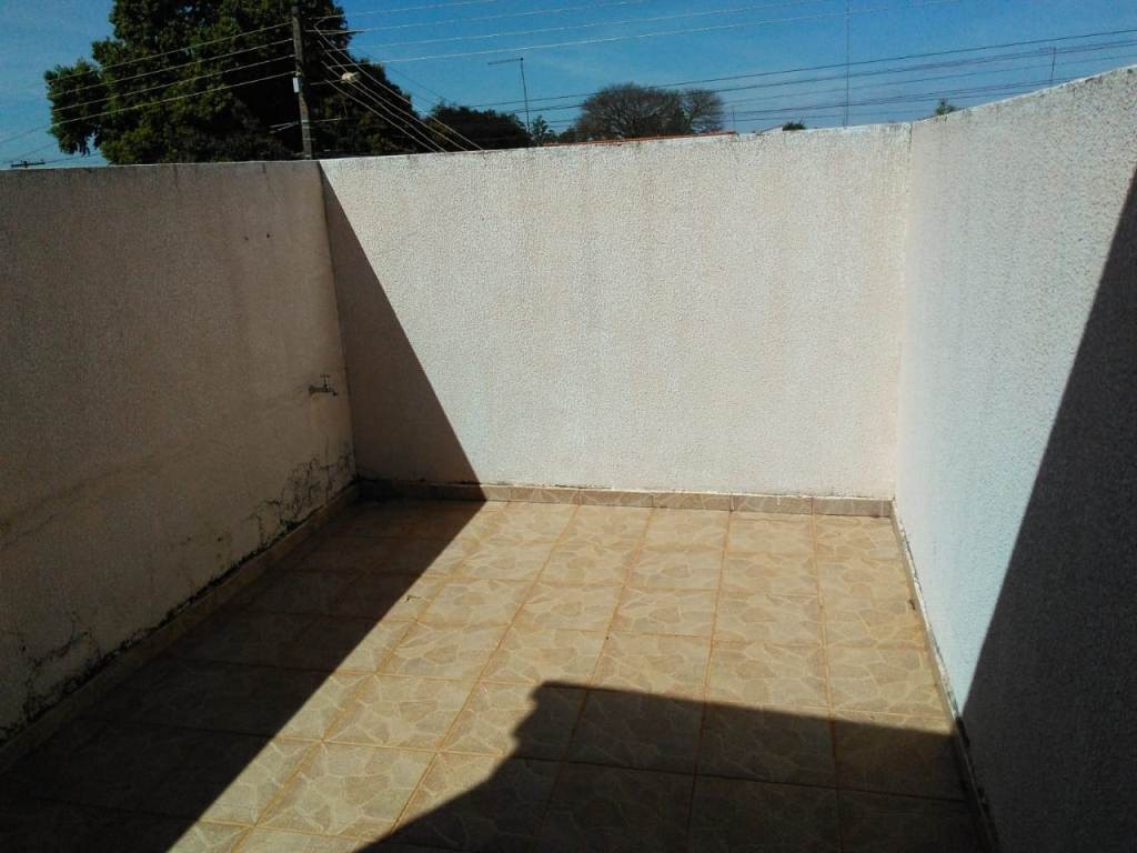 Casa para Venda e aluguel 144 m² com 2 quartos