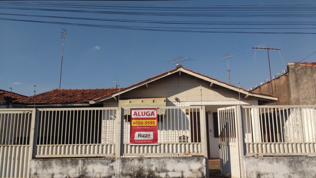 Casa para Venda e aluguel 98 m² com 3 quartos